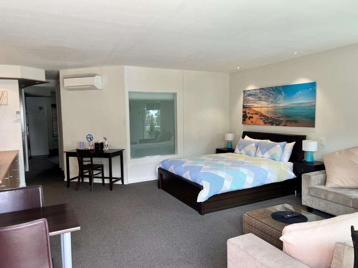 Phillip Island Holiday Apartments Cowes Exterior photo