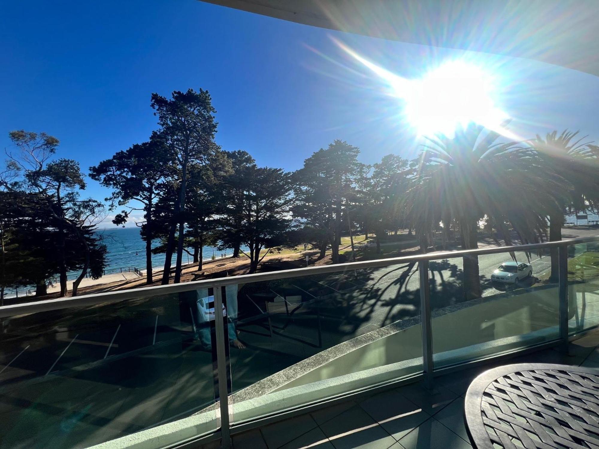Phillip Island Holiday Apartments Cowes Exterior photo